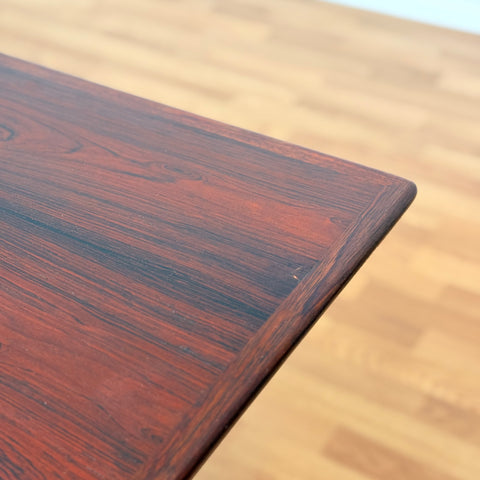 Danish rectangular dining table in Santos rosewood by Omann Jun møbelfabrik a/s