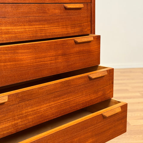 Danish chest of drawers in teak