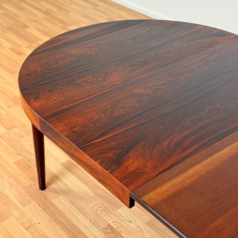 Danish round dining table in Santos rosewood by Villy Schou Andersen