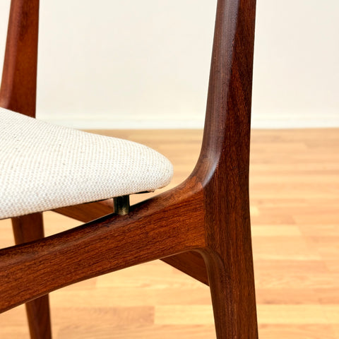 Danish set of 6 dining chairs in teak by Schiønning & Elgaard