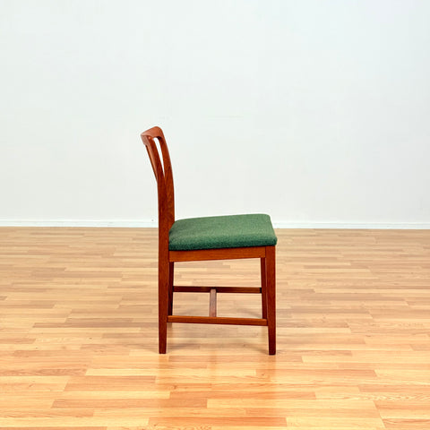 Swedish dining chairs in teak by AB Linde Nilsson, Lammhult