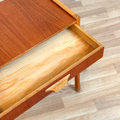 Bedside table in teak & oak, 1950s-60s, Sweden