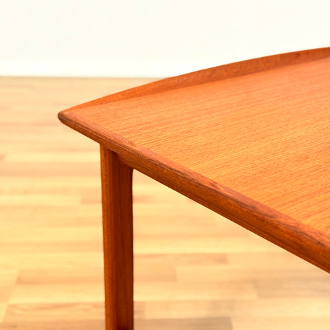 Swedish coffee table in teak, "Frisco" by Folke Ohlsson for Tingströms