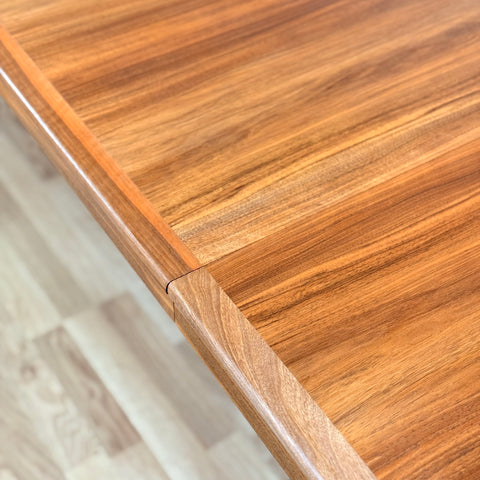 Rare large round dining table in walnut "Diamant" by Bertil Fridhagen for Bodafors