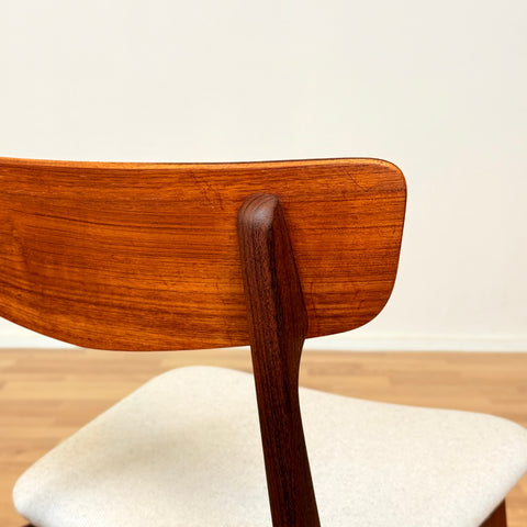 Danish set of 6 dining chairs in teak by Schiønning & Elgaard