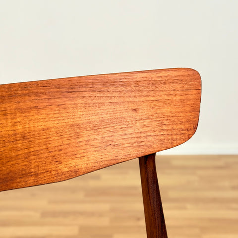 Danish set of 6 dining chairs in teak by Schiønning & Elgaard