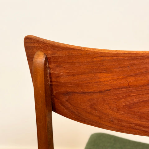 Set of 8 dining chairs in teak & beech, 1950s-60s, Denmark