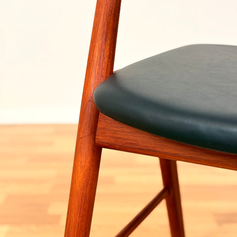 Danish set of 6 dining chairs in teak by Kai Kristiansen