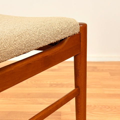 Danish set of 6 dining chairs "model 219" in teak & beech by Farstrup
