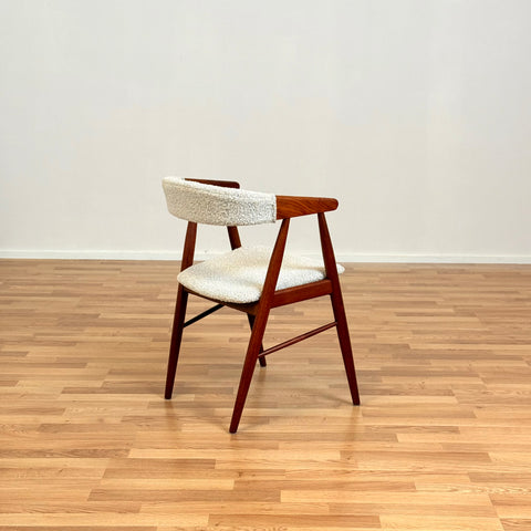 Set of 4 chairs in teak, by Ejner Larsen & Aksel Bender Madsen, 1950s-60s, Denmark