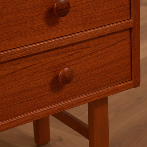 Danish chest of drawers in teak