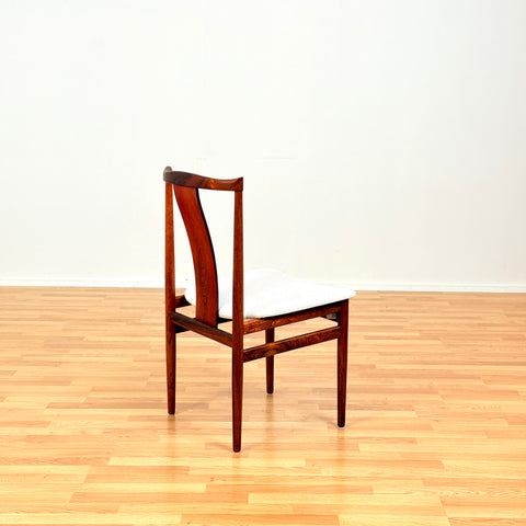 Danish dining chairs in Santos rosewood by Henning Sørensen for Danex