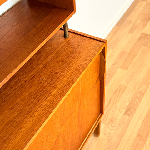 Swedish bookshelf in teak & beech by AB Möbelfabriken Varia, model 'Varia bokhylla'