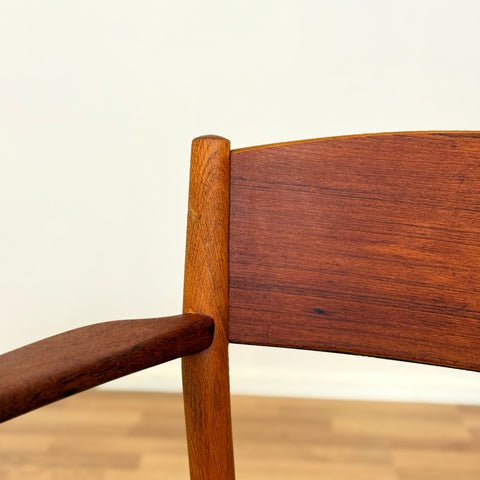 Danish set of 4 dining chairs in teak & oak by Borge Mogensen