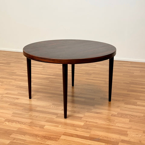 Danish round dining table by Kai Kristiansen for Feldballes Furniture Factory