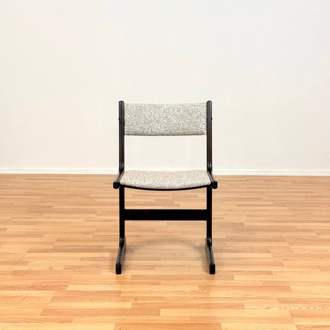 Danish dining chairs in oak by Farstrup