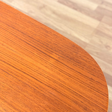 Danish coffee table in teak & oak