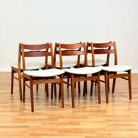 Danish set of 6 dining chairs in teak & beech by Findahl