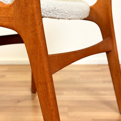 Danish set of 4 dining chairs in oak by Eric Buch