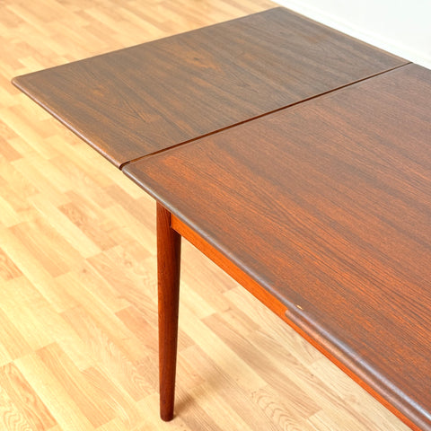 Danish rectangular dining table in teak