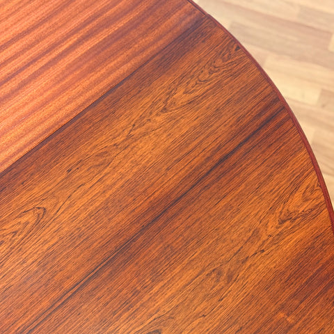 Danish round dining table in Santos rosewood by Omann Jun, model 55