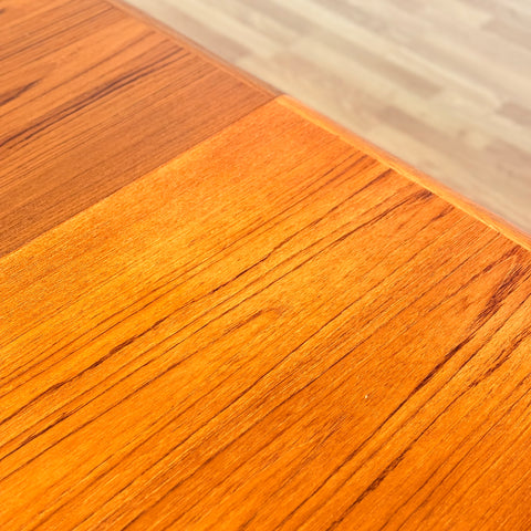 Danish oval dining table in teak by Skovmand & Andersen