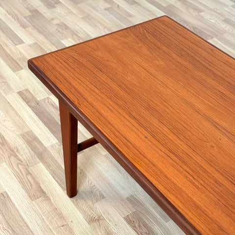 Danish coffee table in teak & walnut