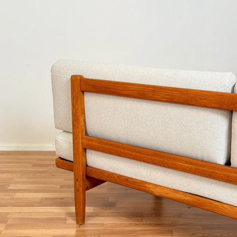 Swedish sofa / daybed in solid oak by Yngve Ekström
