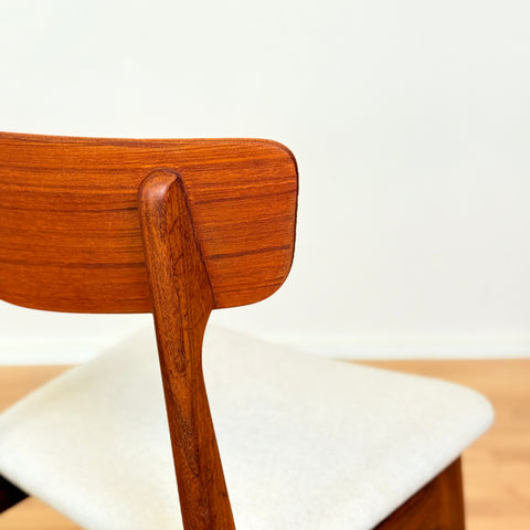 Danish set of 6 dining chairs in teak by Schiønning & Elgaard