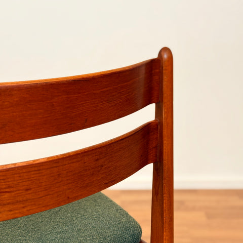 Set of 4 dining chairs in teak, 1950s-60s, Denmark