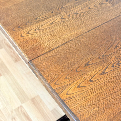 Danish oval dining table in oak by Skovby Møblefabrik