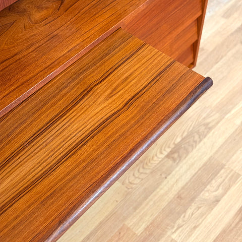 Swedish bookshelf in teak wood