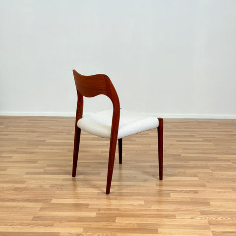 Danish set of 6 dining chairs 'model 71' by Niels O. Moller