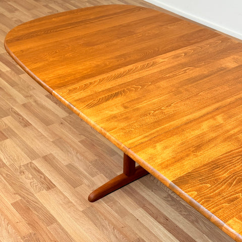 Danish oval dining table in birch wood by Gangsø