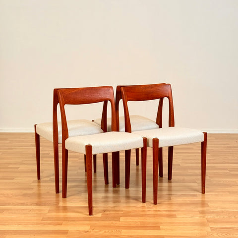Swedish dining chairs in teak by Svegards Markaryd