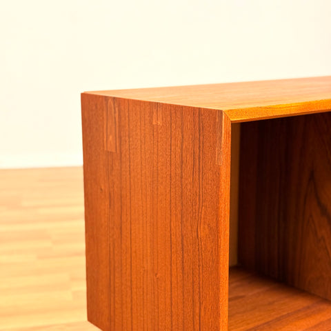 Small bookshelf in teak
