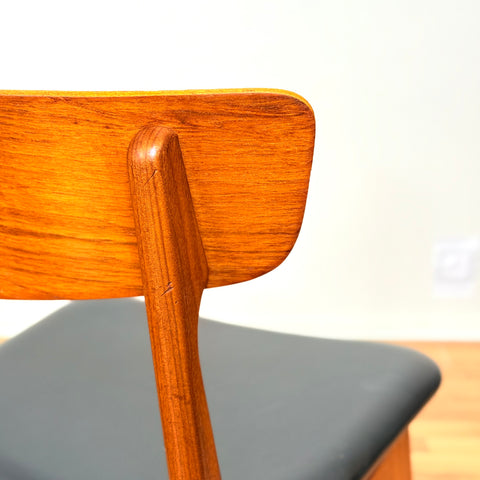 Danish set of 8 dining chairs in teak & walnut by Schiønning & Elgaard