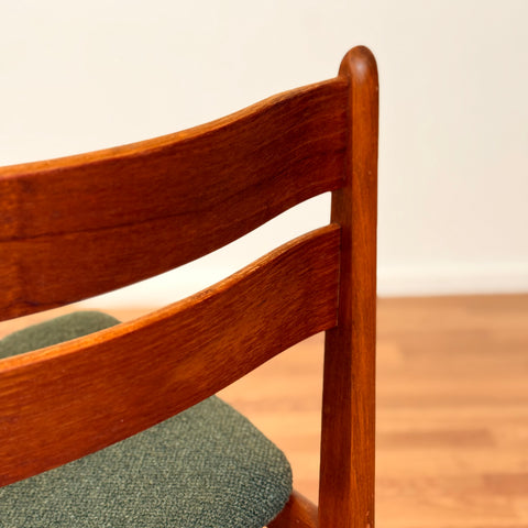 Set of 4 dining chairs in teak, 1950s-60s, Denmark