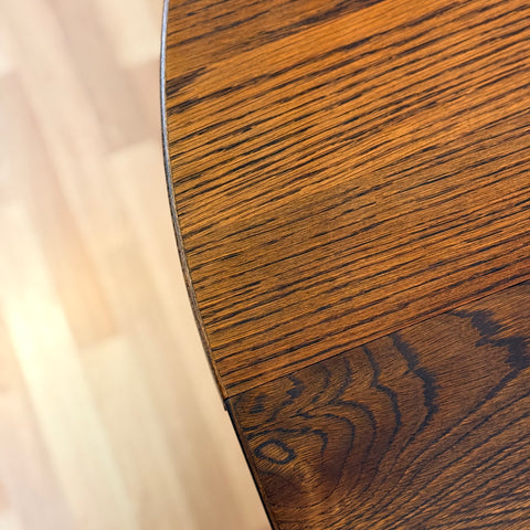 Danish round dining table in oak with 2 ext