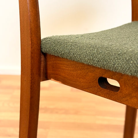 Set of 8 dining chairs in teak & beech, 1950s-60s, Denmark
