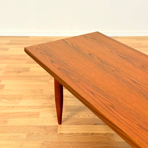 Danish sideboard in teak & beech