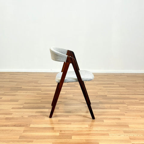 Danish set of 4 dining chairs in walnut