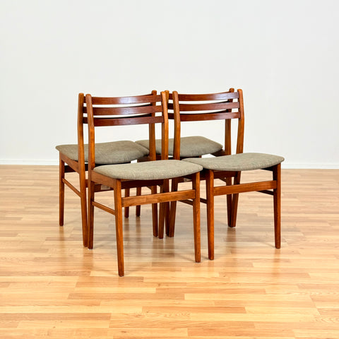 Danish set of 4 dining chairs in teak & beech
