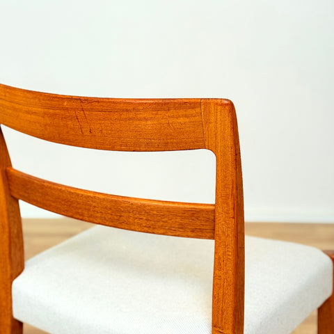 Swedish set of 4 dining chairs "Garmi" by Nilson Jonsson for Troeds