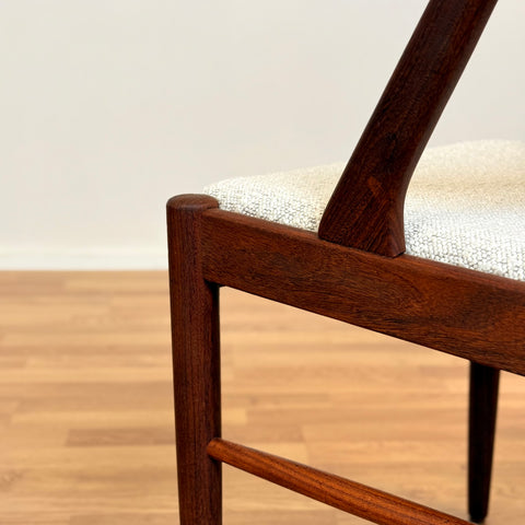Danish set of 4 dining chairs in teak by Henning Kjærnulf