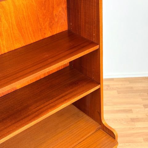 Bookshelf in mahogany by Carlström & co., 1950s-60s, Bjärnum, Sweden