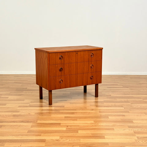 Chest of 3 drawers in teak, Sweden