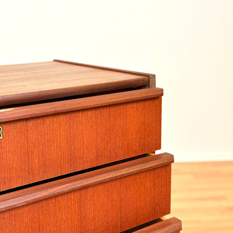 Danish chest of drawers in teak by Hanbjerg Møbelfabrik