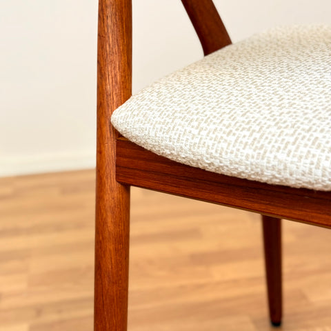 Danish dining chairs model 31 by Kai Kristiansen