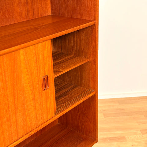 Large danish bookshelf in teak by Westergaards Møbelfabrik